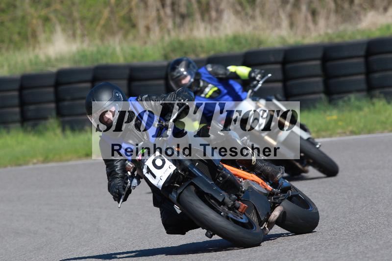 /Archiv-2022/08 17.04.2022 Speer Racing ADR/Instruktorengruppe/10